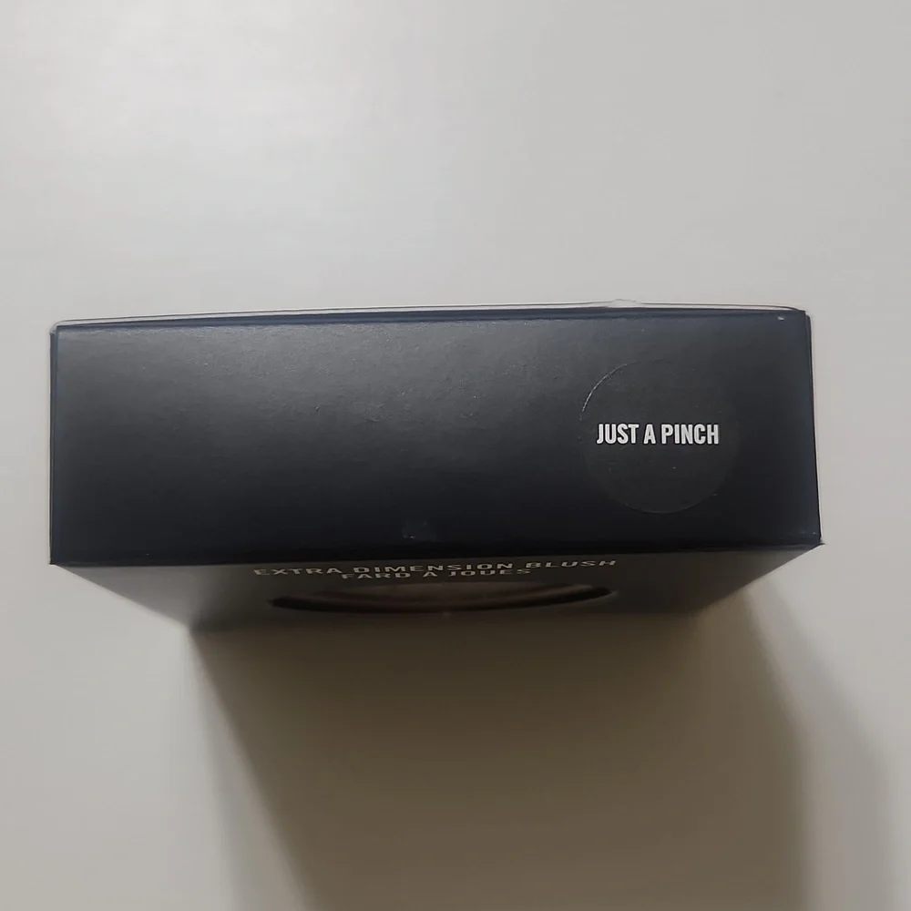 MAC Just A Pinch Extra Dimension Blush